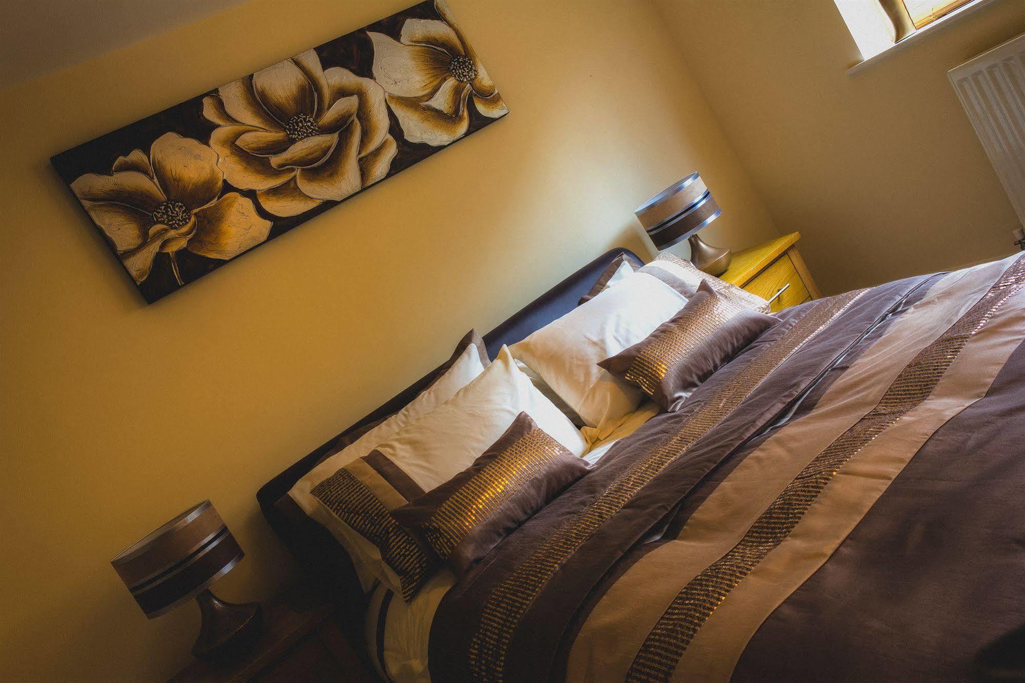 The Lindley Suite - Simple2Let Serviced Apartments هدرزفيلد المظهر الخارجي الصورة