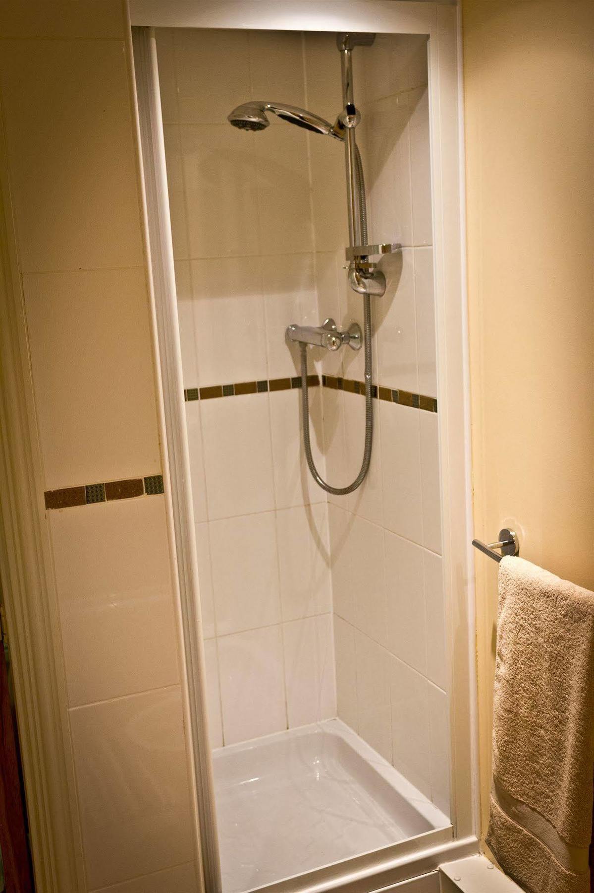 The Lindley Suite - Simple2Let Serviced Apartments هدرزفيلد المظهر الخارجي الصورة